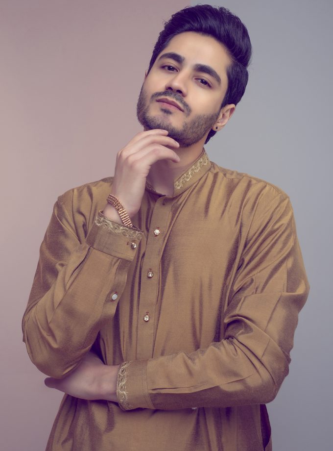 KT 005- Cotton Silk Kurta Trouser