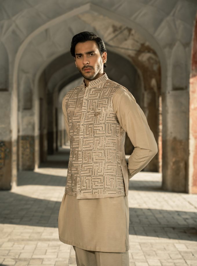 Ooncha Sitara ( Waistcoat)